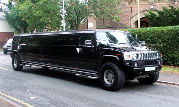 Hummer Limo exterior